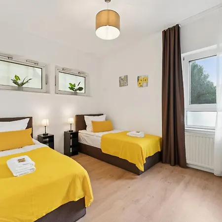 Gemuetliche Und Ruhige In *